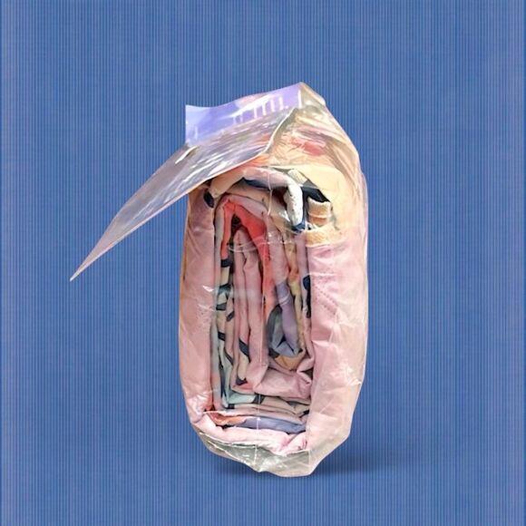 Pop Mart The Monsters Labubu Big Into Energy Blanket Mat - Picture 5 of 16